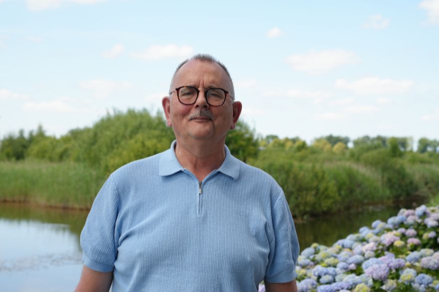 Maak kennis met Jouke Rottiné, de stille kracht achter complexe geveloplossingen Maak kennis met Jouke Rottiné, de stille kracht achter complexe geveloplossingen