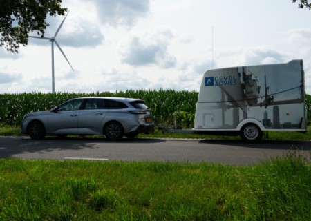 Van A naar B in stijl: De nieuwe testkar van GevelAdvies!